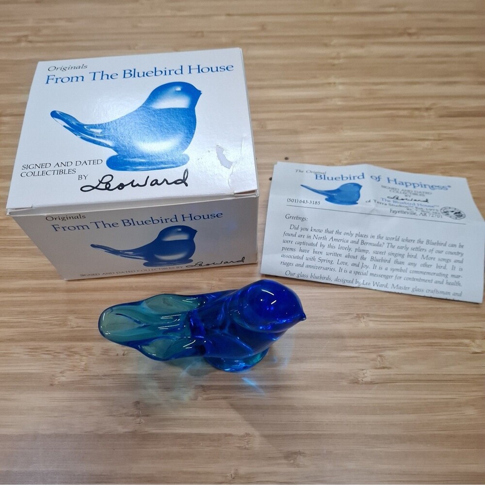 Vintage Terra Studios Bluebird of Happiness Leo Ward Glass Figurine Box Paper